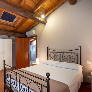 Apartment Corte Roveggia - Bilocale Monet, Verona